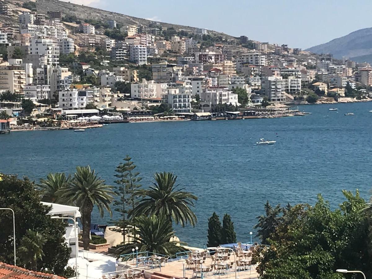 Sea View Apartment Saranda Ngoại thất bức ảnh