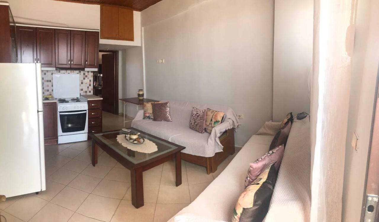 Sea View Apartment Saranda Ngoại thất bức ảnh